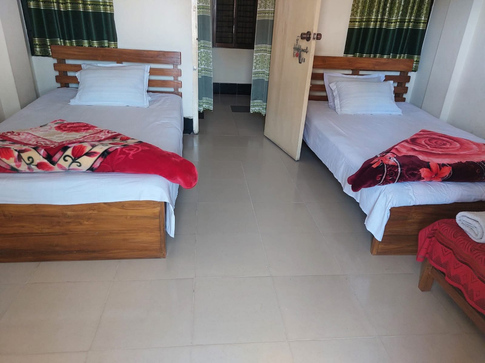 Hote The Green Valley Twin Bed (Non-AC)